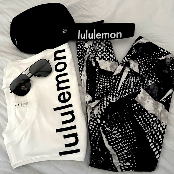 LULULEMON/High Times Static Mist White/Black Leggings/4 - Picture 12 of 12